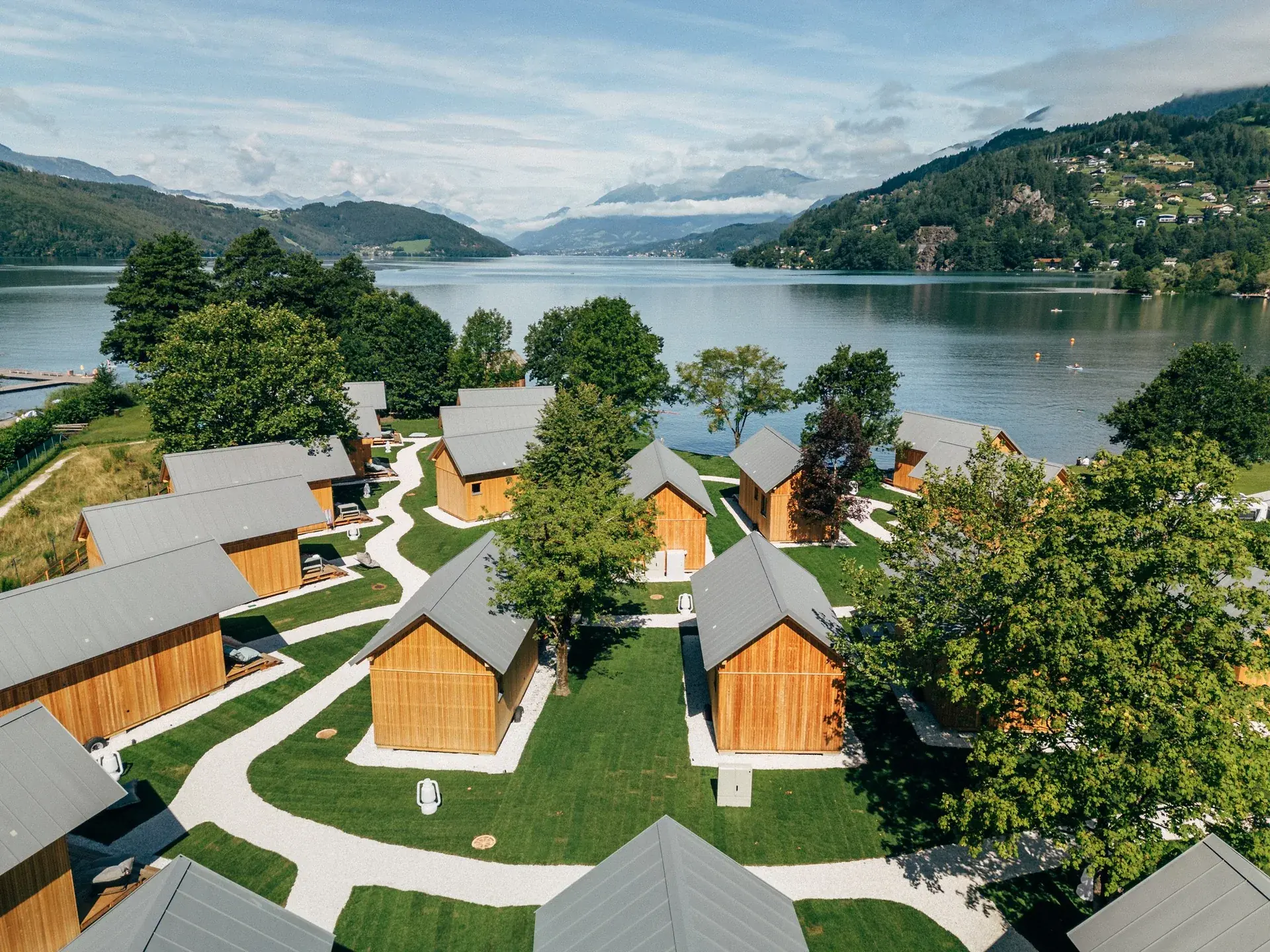 Eco Lodges u jezera Millstätter See z ptačí perspektivy